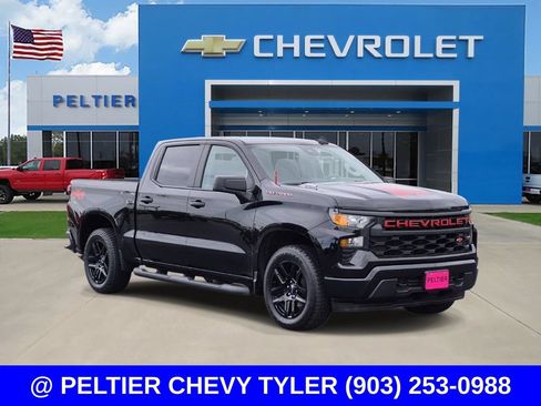 Used 2025 Chevrolet Silverado 1500 Custom w/ Turbomax Blackout Package AWD/4WD image 1