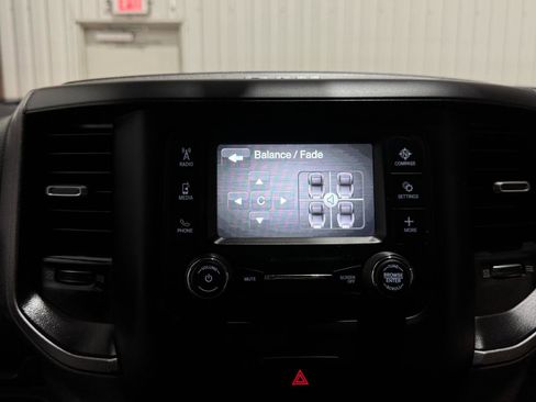 Used 2023 RAM 2500 Tradesman w/ Chrome Appearance Group AWD/4WD image 38