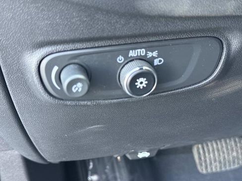 Used 2024 Chevrolet Equinox LT w/ LPO, Floor Liner Package AWD/4WD image 11