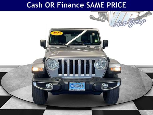 Used 2020 Jeep Wrangler Unlimited Sahara AWD/4WD image 5