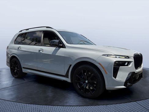 Used 2024 BMW X7 M60i w/ Executive Package AWD/4WD image 1