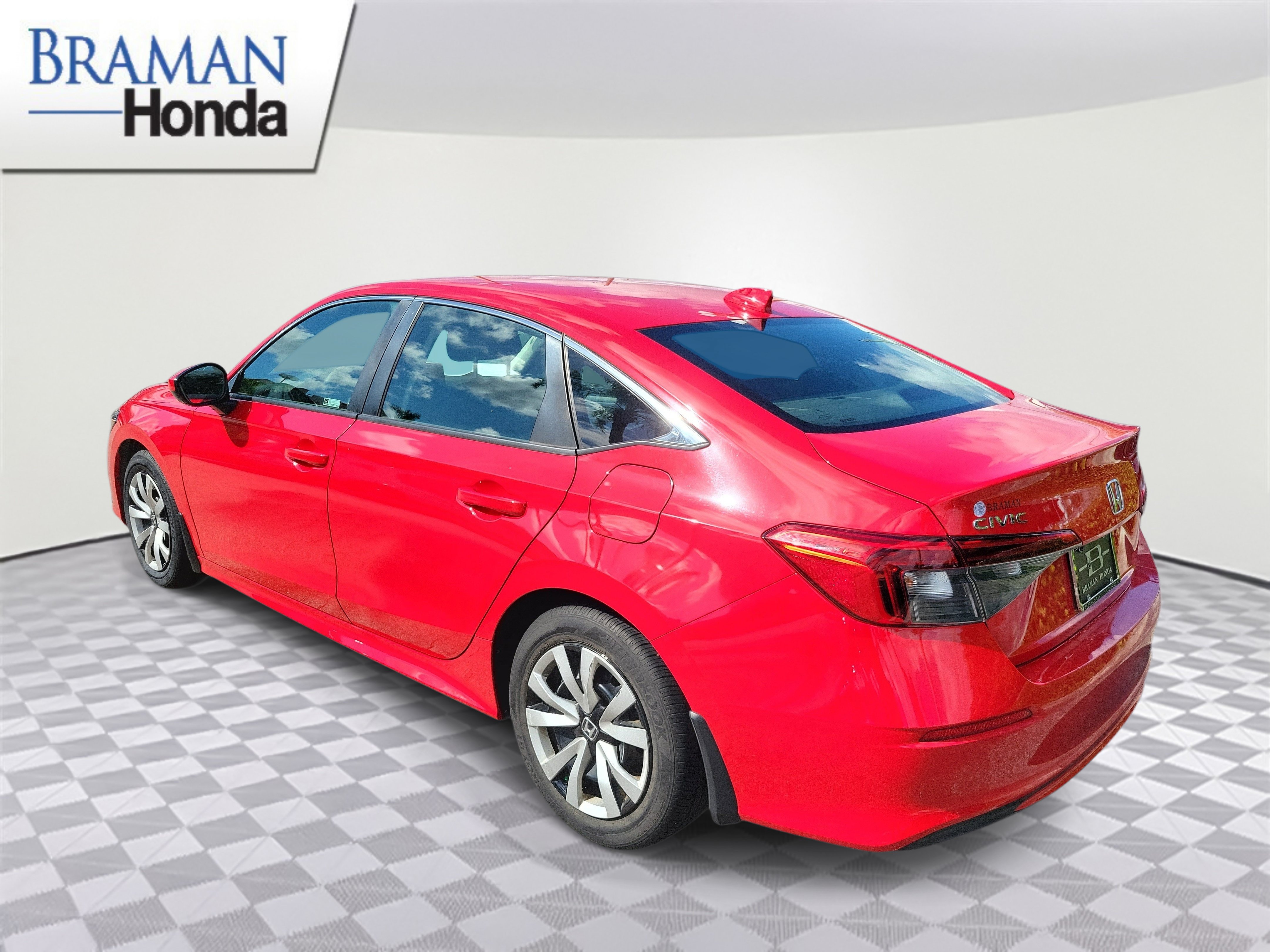 Certified 2024 Honda Civic LX image 4