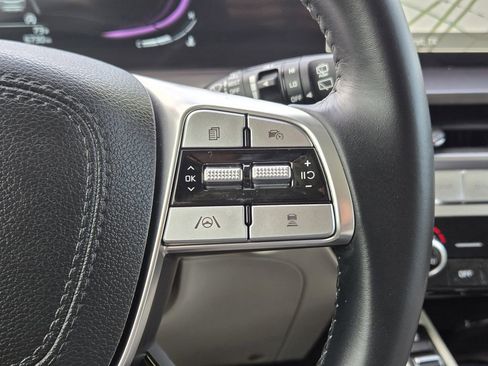 Used 2025 Kia Telluride S image 29