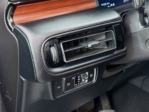 Used 2022 Lincoln Aviator Reserve w/ Elements Package Plus image 10