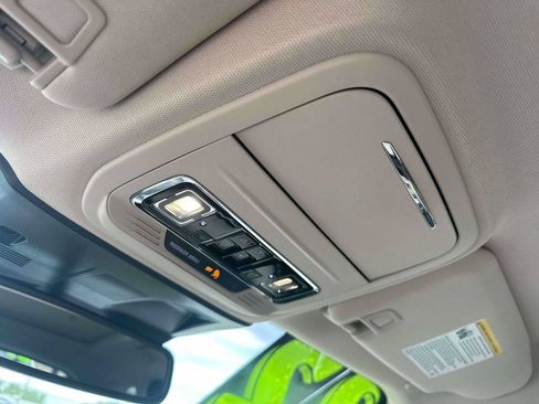 Used 2022 Lincoln Corsair AWD w/ Premium Package image 32