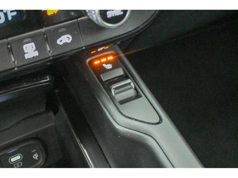 Used 2023 Kia Telluride S AWD/4WD image 41