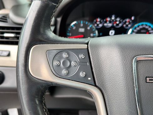 Used 2019 GMC Yukon Denali w/ Open Road Package RWD image 24