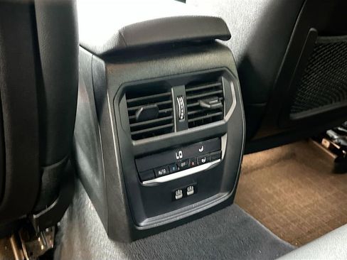 Used 2021 BMW 330i Sedan image 25