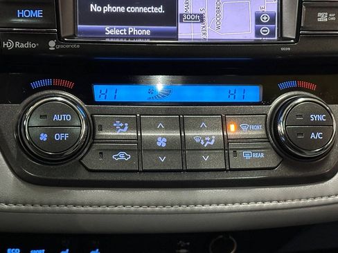 Used 2014 Toyota RAV4 Limited w/ Technology Package AWD/4WD image 50