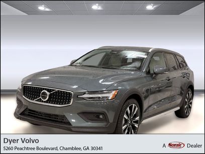 New 2026 Volvo V60 B5 Cross Country Ultra w/ Climate Package