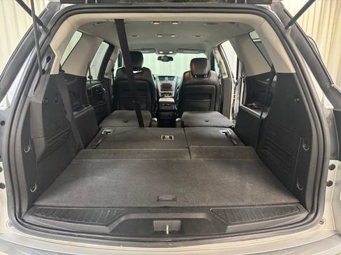 Used 2013 GMC Acadia SLT image 29