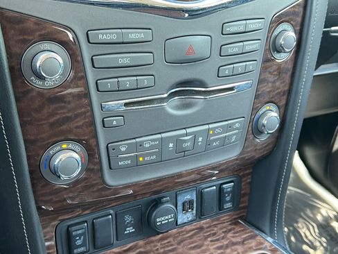 Used 2020 Nissan Armada SL w/ Premium Package AWD/4WD image 31