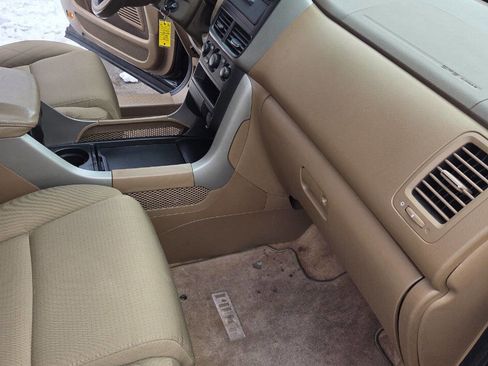 Used 2006 Honda Pilot LX image 13