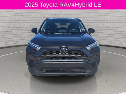 Used 2025 Toyota RAV4 LE AWD/4WD image 2