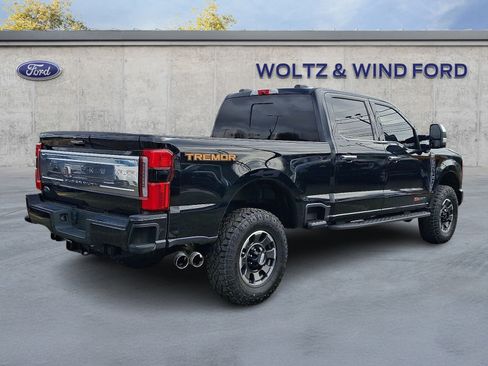 Used 2024 Ford F250 Platinum w/ Tremor Off-Road Package image 6