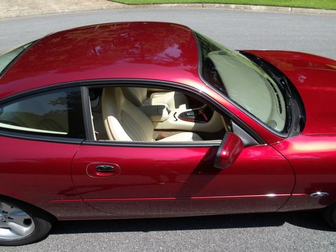 Used 1997 Jaguar XK8 Coupe RWD image 39