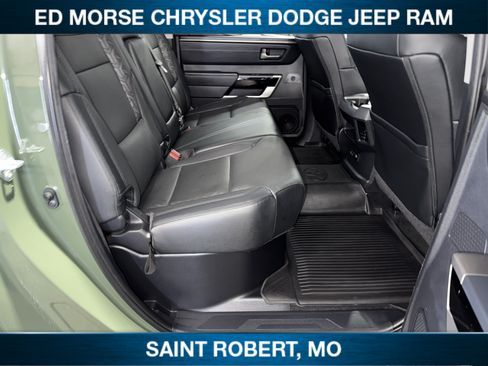 Used 2022 Toyota Tundra Limited AWD/4WD image 33