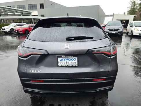 Certified 2026 Honda HR-V LX image 17