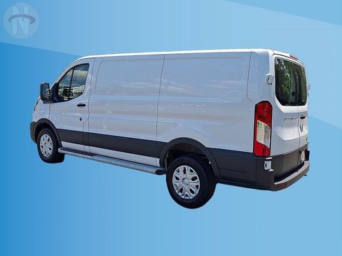 Used 2025 Ford Transit 250 Low Roof w/ Exterior Upgrade Package RWD image 6