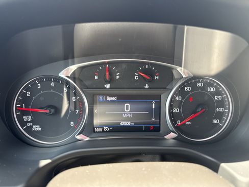 Used 2023 GMC Acadia SLE w/ Driver Convenience Package AWD/4WD image 14
