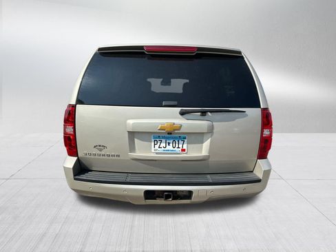 Used 2013 Chevrolet Suburban LT AWD/4WD image 5