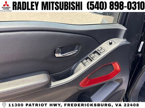 Used 2023 Nissan Frontier PRO-4X w/ Pro Convenience Package AWD/4WD image 5