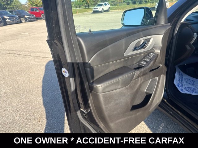 Used 2021 Chevrolet Traverse LT FWD image 12