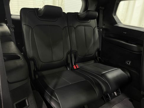 Used 2021 Jeep Grand Cherokee L Overland w/ Advanced Protech Group III image 33