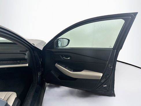 Used 2024 Honda Accord EX image 32