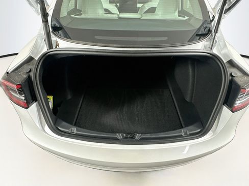 Used 2023 Tesla Model 3 Standard Range RWD image 27