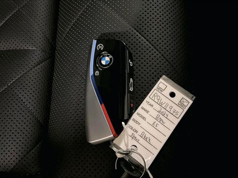 Used 2024 BMW X5 xDrive40i w/ M Sport Package AWD/4WD image 14
