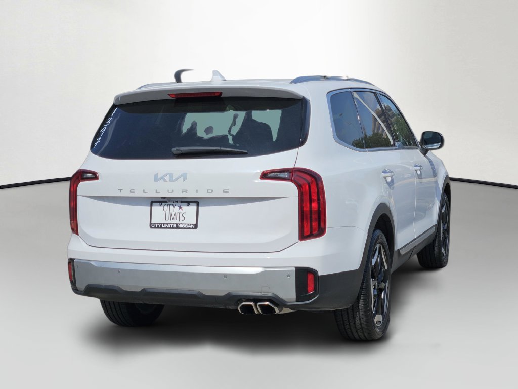 Used 2024 Kia Telluride S FWD image 5