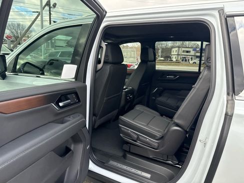 New 2026 GMC Yukon XL Denali w/ Sun & Power Step Package image 12