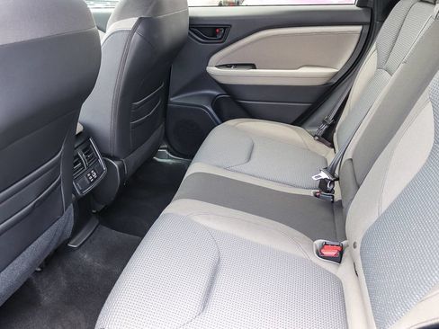Certified 2025 Subaru Forester Premium AWD/4WD image 21
