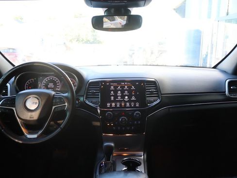 Used 2019 Jeep Grand Cherokee Limited w/ Luxury Group II AWD/4WD image 12