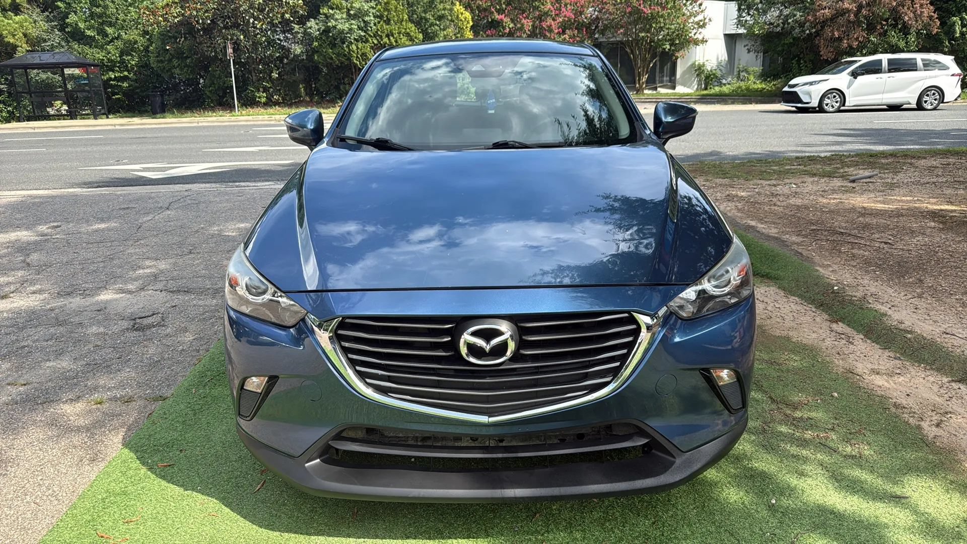 Used 2019 MAZDA CX-3 Sport AWD/4WD image 2