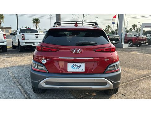 Used 2022 Hyundai Kona Limited FWD image 4