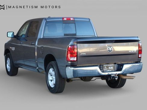Used 2020 RAM 1500 Classic SLT image 9