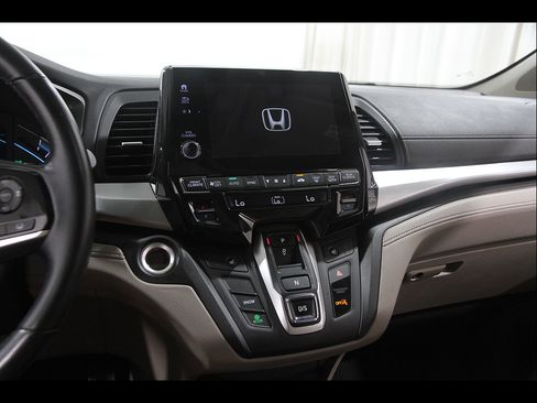 Used 2018 Honda Odyssey EX-L image 9