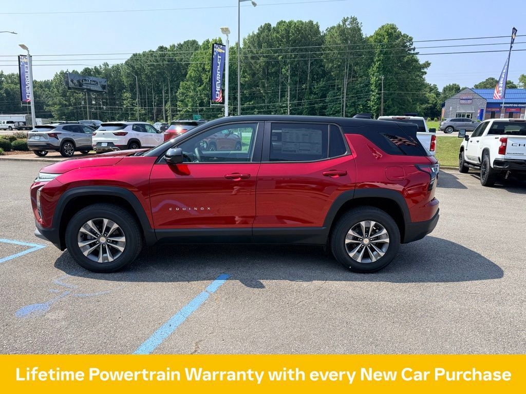New 2027 Chevrolet Equinox LT w/ Convenience Package II FWD image 3
