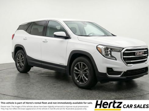 Used 2024 GMC Terrain SLT AWD/4WD image 1