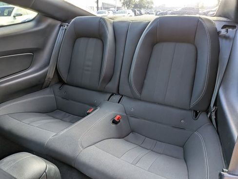 Used 2020 Ford Mustang Coupe RWD image 17