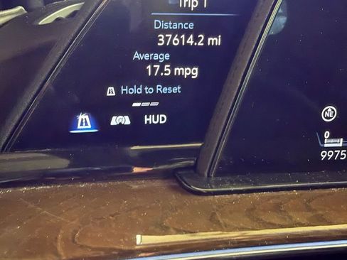 Used 2023 Cadillac Escalade Sport Platinum w/ Heavy-Duty Trailer Package AWD/4WD image 16
