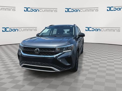 Used 2024 Volkswagen Taos S FWD image 3