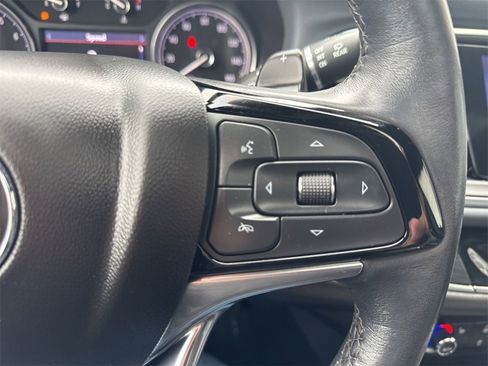 Used 2023 Buick Enclave Essence w/ Experience Buick Package image 18