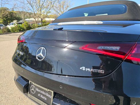 Used 2025 Mercedes-Benz CLE 300 4MATIC Cabriolet image 14
