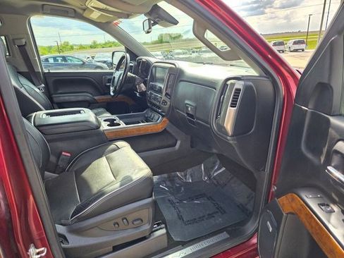 Used 2017 Chevrolet Silverado 1500 High Country AWD/4WD image 16