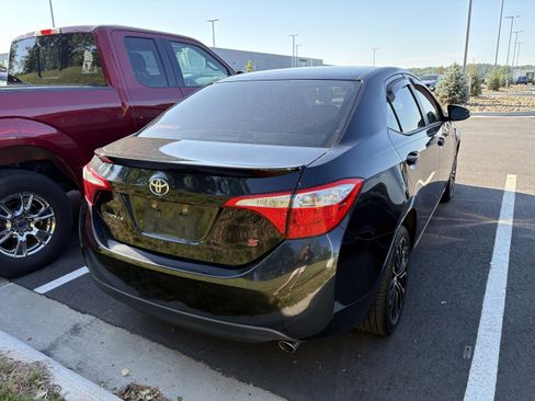 Used 2016 Toyota Corolla S FWD image 6