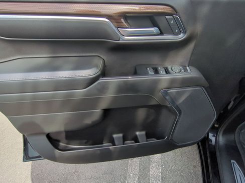 Used 2022 Chevrolet Silverado 1500 LT Trail Boss w/ Protection Package image 22