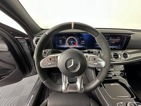 Used 2019 Mercedes-Benz E 63 AMG S image 22